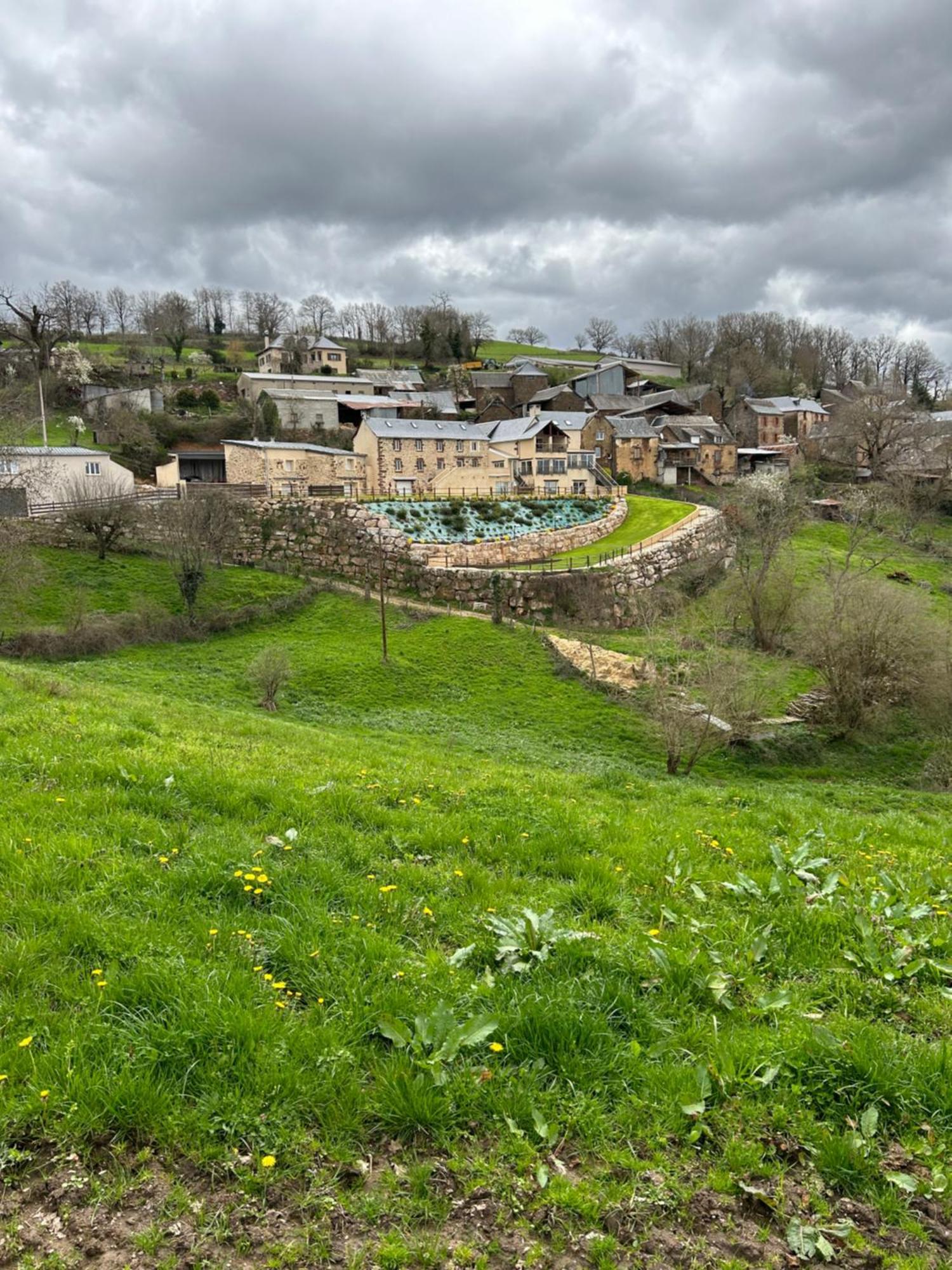 Le Domaine Du Bez Gite De Michel Piscine Sauna Hammam Spa Saint-Laurent-d'Olt ภายนอก รูปภาพ